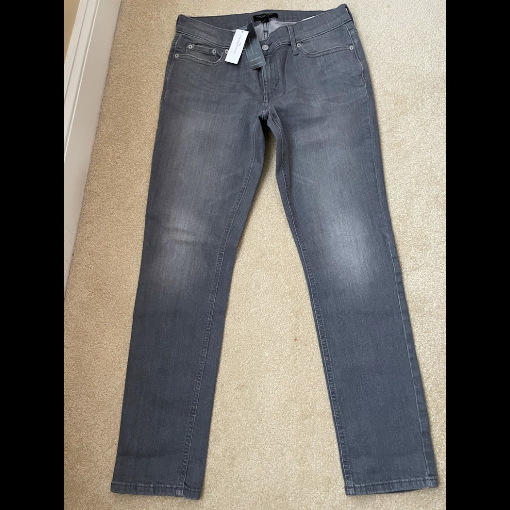 NWT Banana Republic Girlfriend Jeans